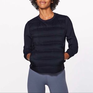 NWOT Lululemon Athletica Down and Around Crew 4